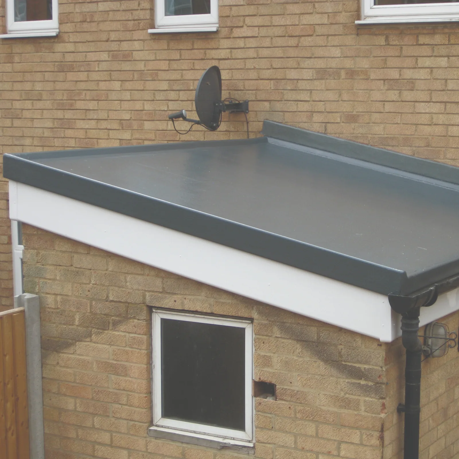 EPDM rubber flat roof installed in Amersham